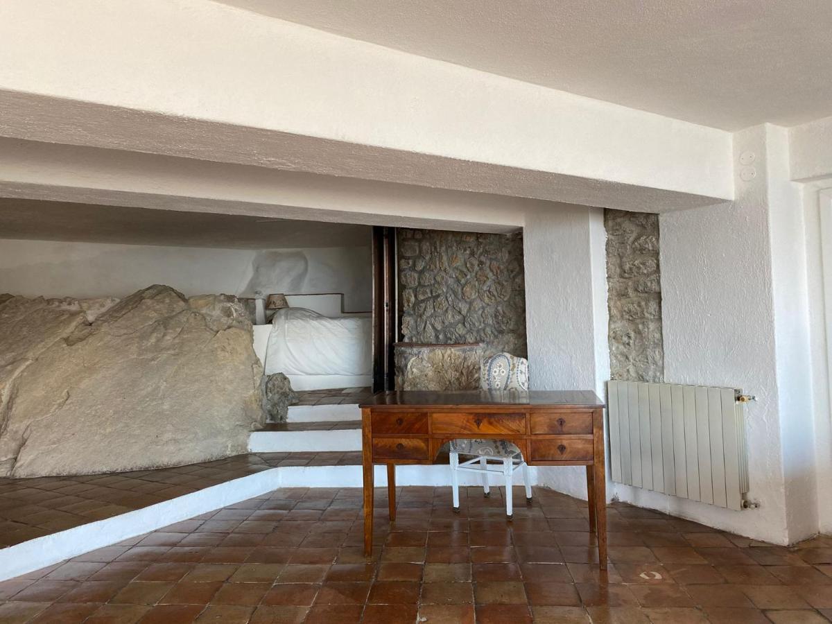 فيلا La Casa Nella Roccia تاورمينا المظهر الخارجي الصورة